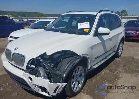 2013 BMW X5 from USA, damaged, VIN 5UXZV4C50D0E05077